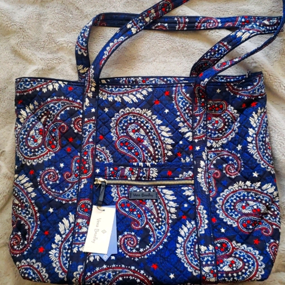 Vera tote